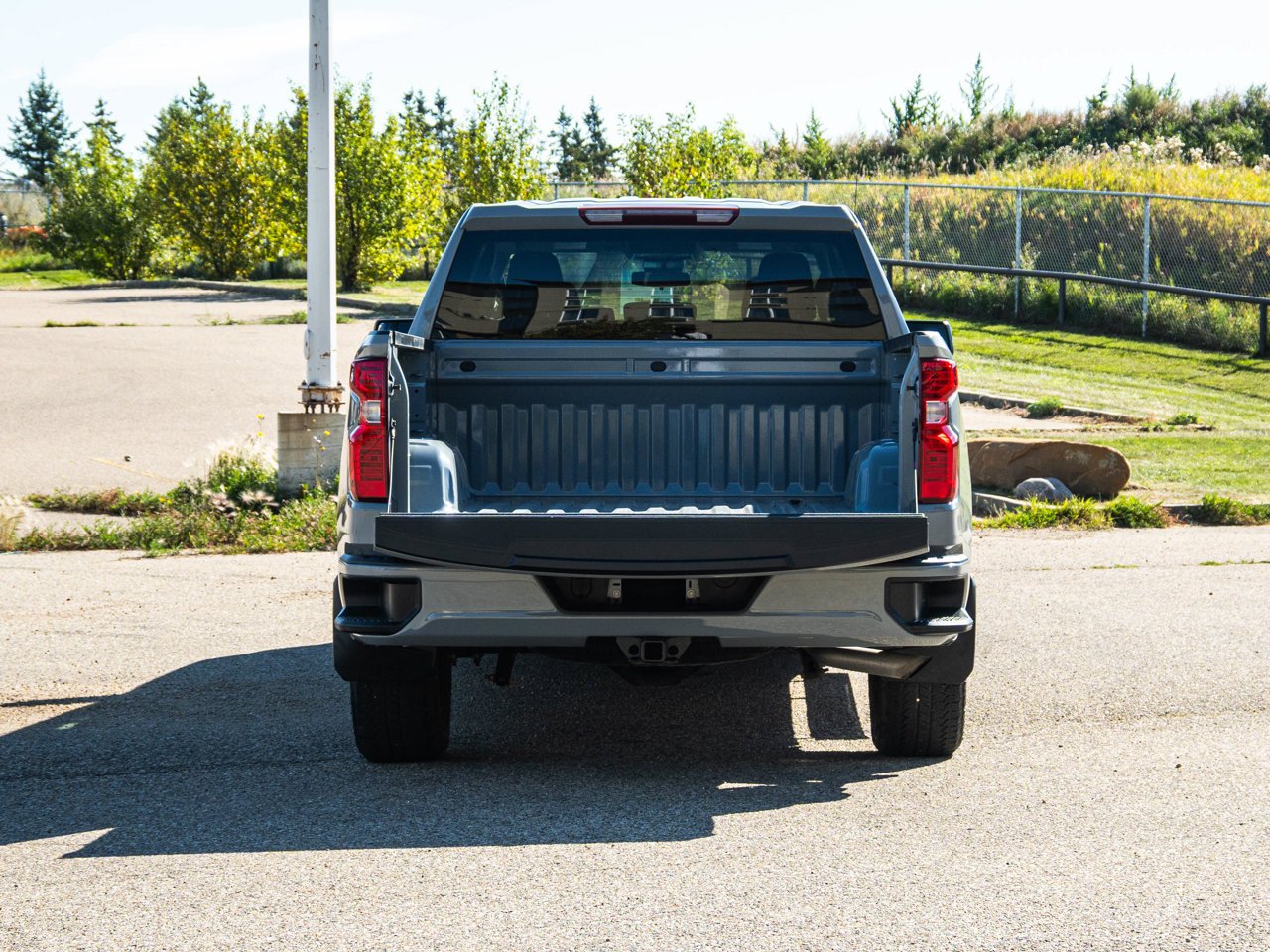 2024 Chevrolet Silverado 1500 4WD Crew Cab 147 Custom Grey Sherwood Park - photo #15