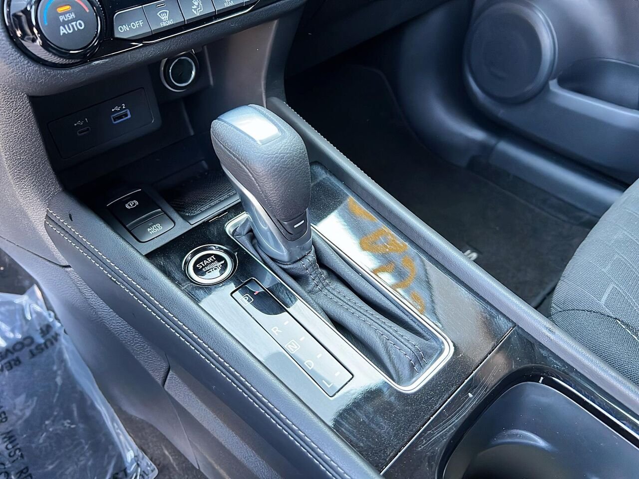 Nissan Kicks SV TA 2024 Noir Québec - photo #14
