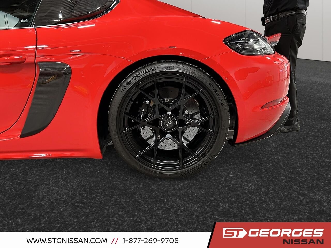 2024 Porsche 718 Cayman Red Saint-Georges - photo #6