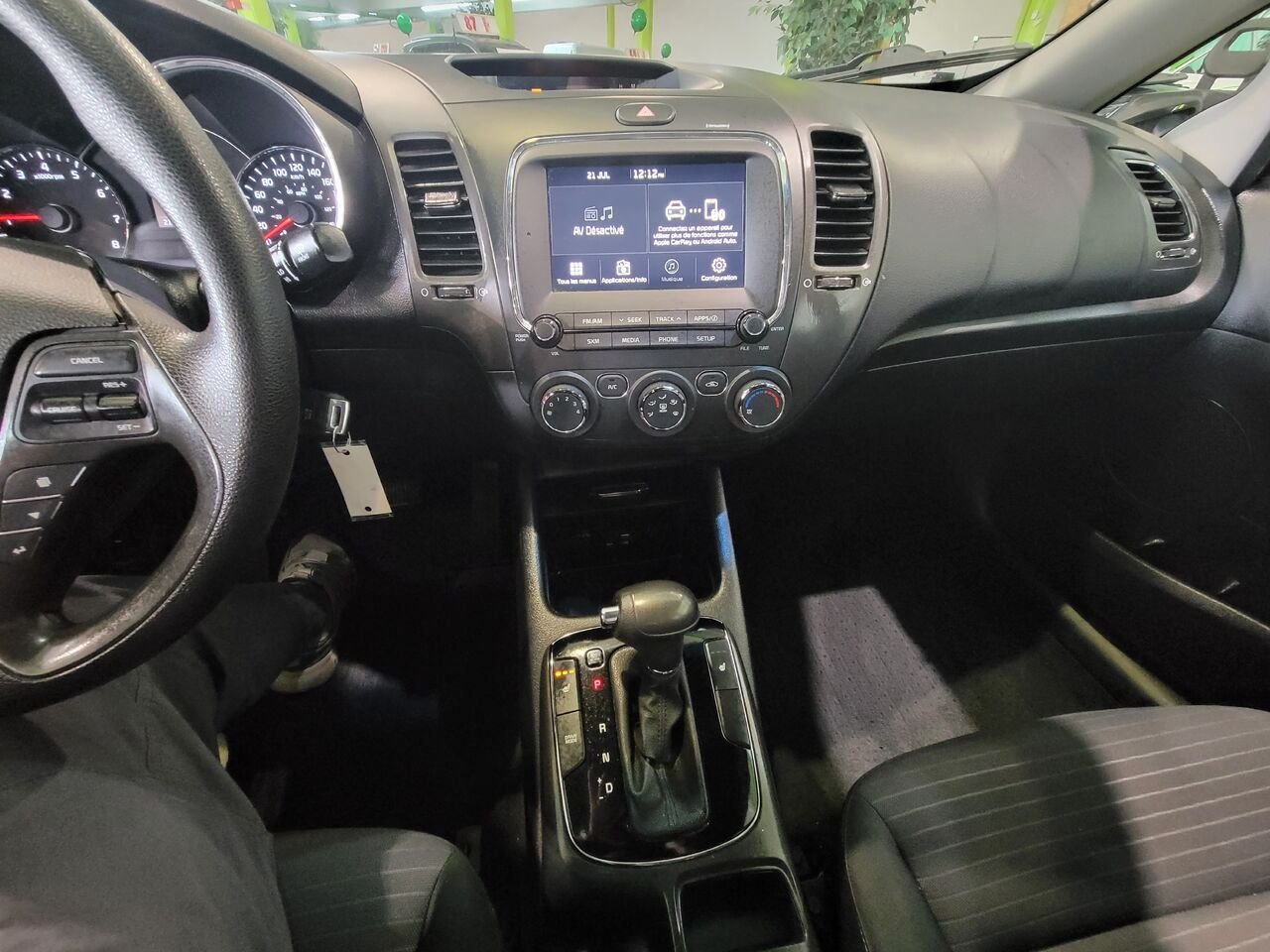 2017 Kia Forte Black  - photo #17