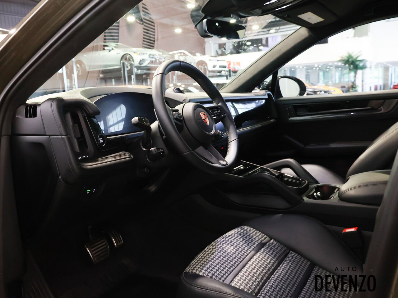 2026 Porsche Cayenne Green Saint-Eustache - photo #11
