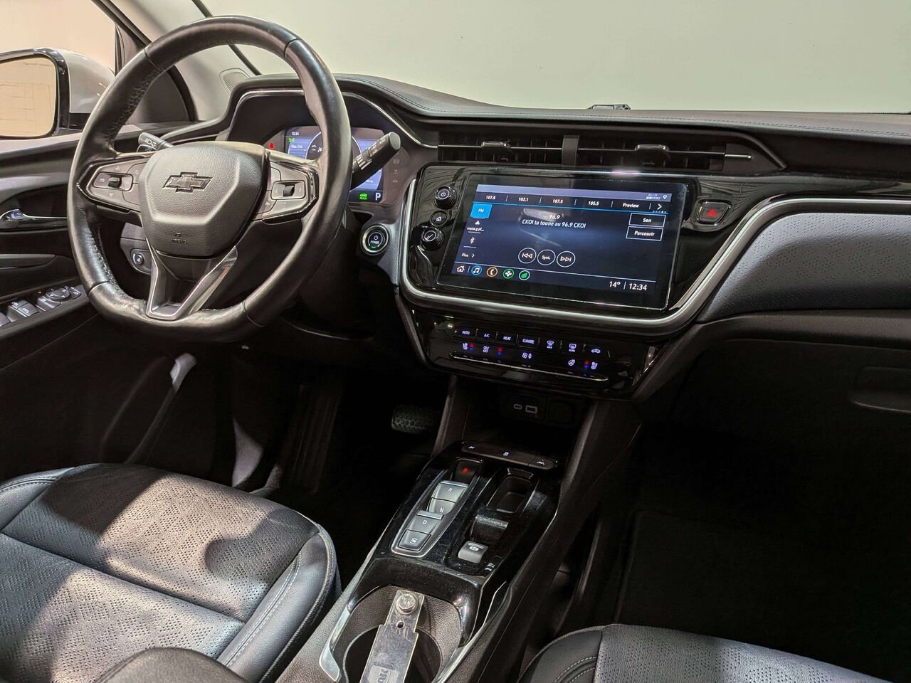 Chevrolet Bolt EUV 2022 Argent Val-David - photo #19