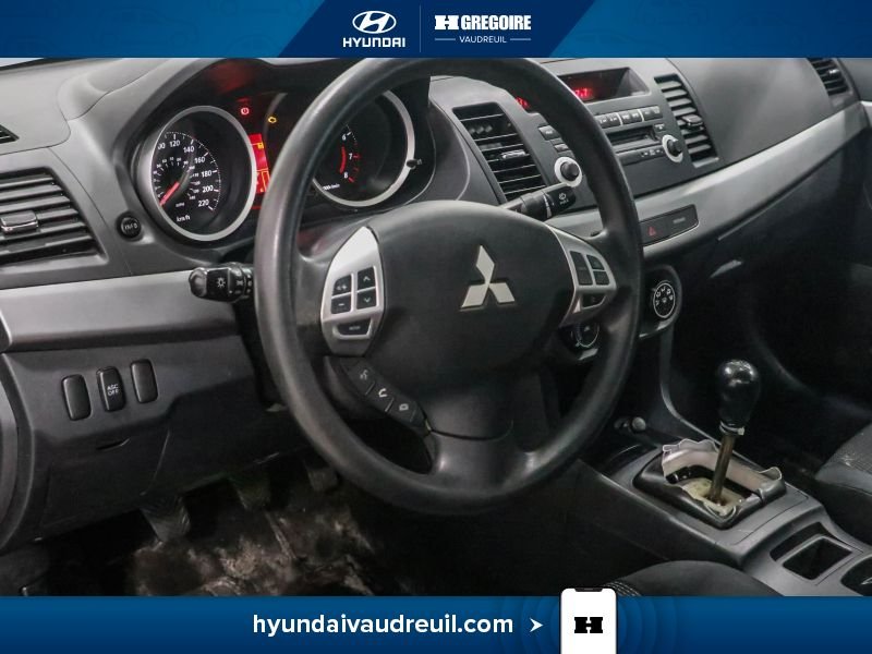 Mitsubishi Lancer YA898 | 4dr Sdn Man SE 2010 Rouge Laval - photo #15