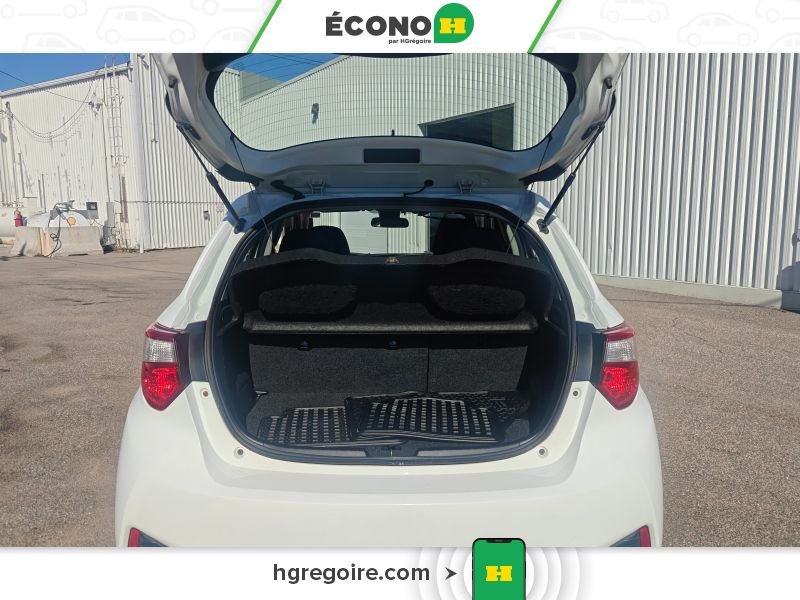 Toyota Yaris 2018 Blanc Blainville - photo #20