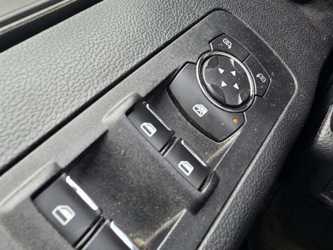 2019 Ford F-150 Black  - photo #13