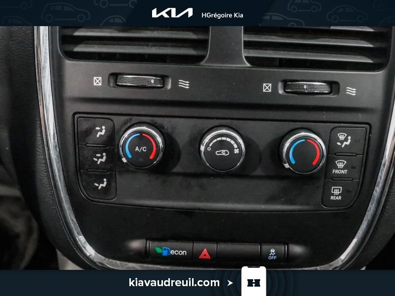 Dodge GR Caravan 2015 Gris Laval - photo #19