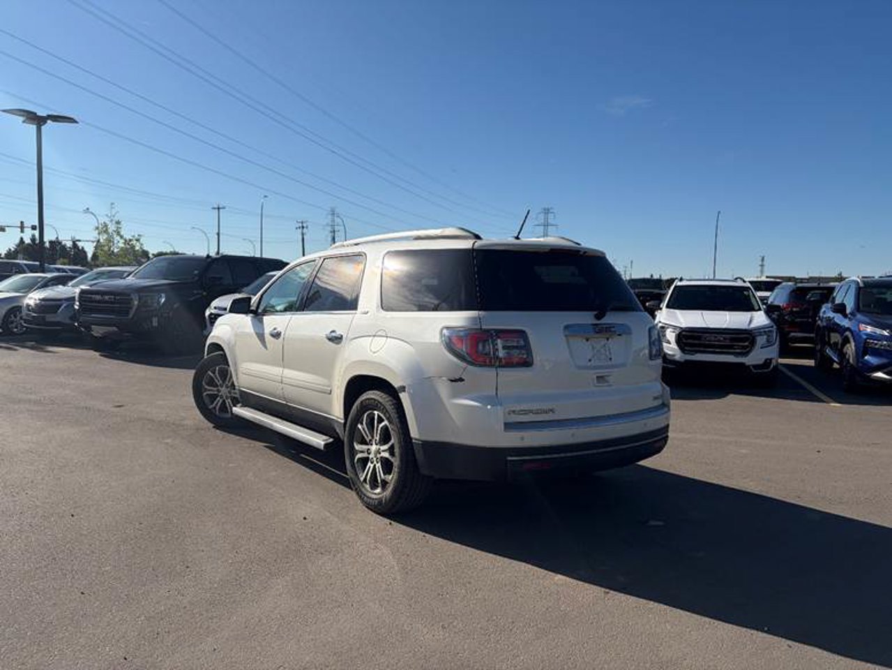 2014 GMC Acadia AWD 4dr SLT2 White Sherwood Park - photo #3