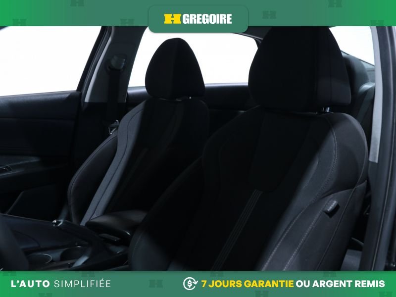 Hyundai Elantra 822394 | ESSENTIAL MAN A/C GR ELECT MAGS CAM RECUL BLUETOOT 2022 Noir Laval - photo #15