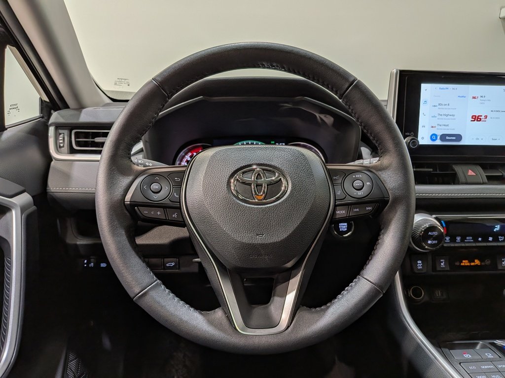 Toyota RAV4 XLE AWD 2024 Gris Val-David - photo #14