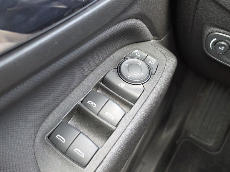 Chevrolet Equinox RS AWD 2024 Noir Mont-Laurier - photo #25