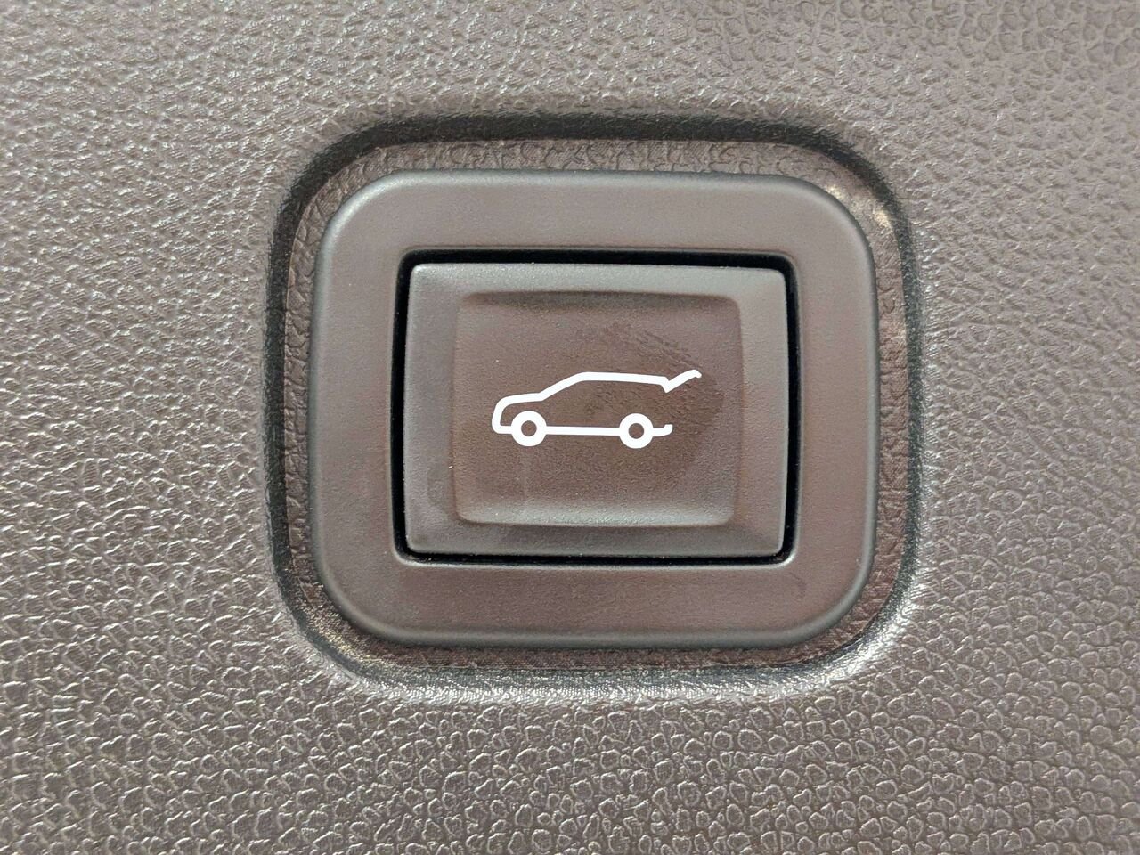 Chevrolet Blazer EV eAWD 4dr LT 2024 Rouge Val-David - photo #9