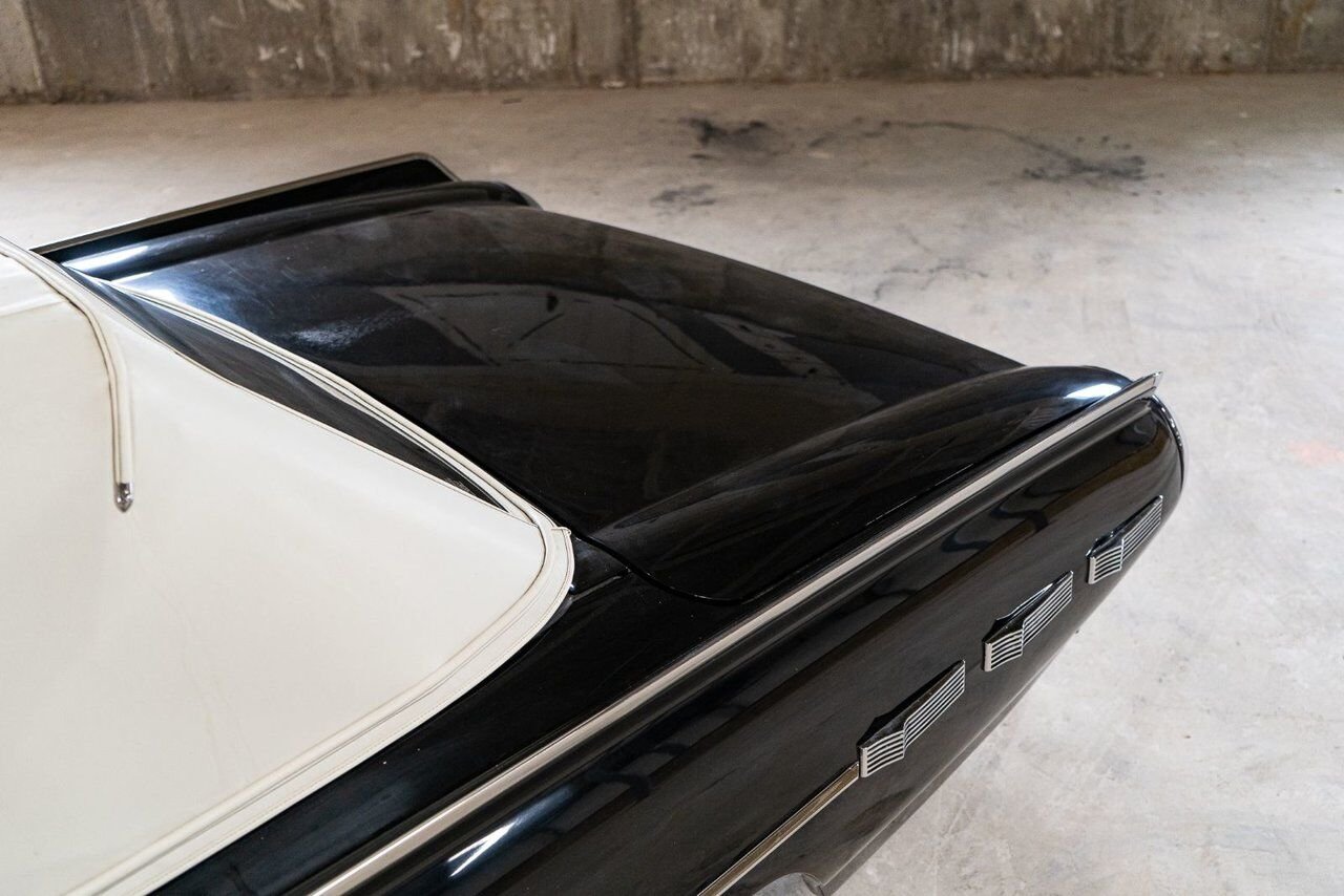 Ford Thunderbird **PRICE IN USD** Roadster project car Extremely rare 1962 Noir Montréal - photo #43