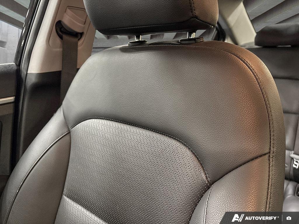 2019 Hyundai Elantra 2602298A | Luxury Black Edmonton - photo #18