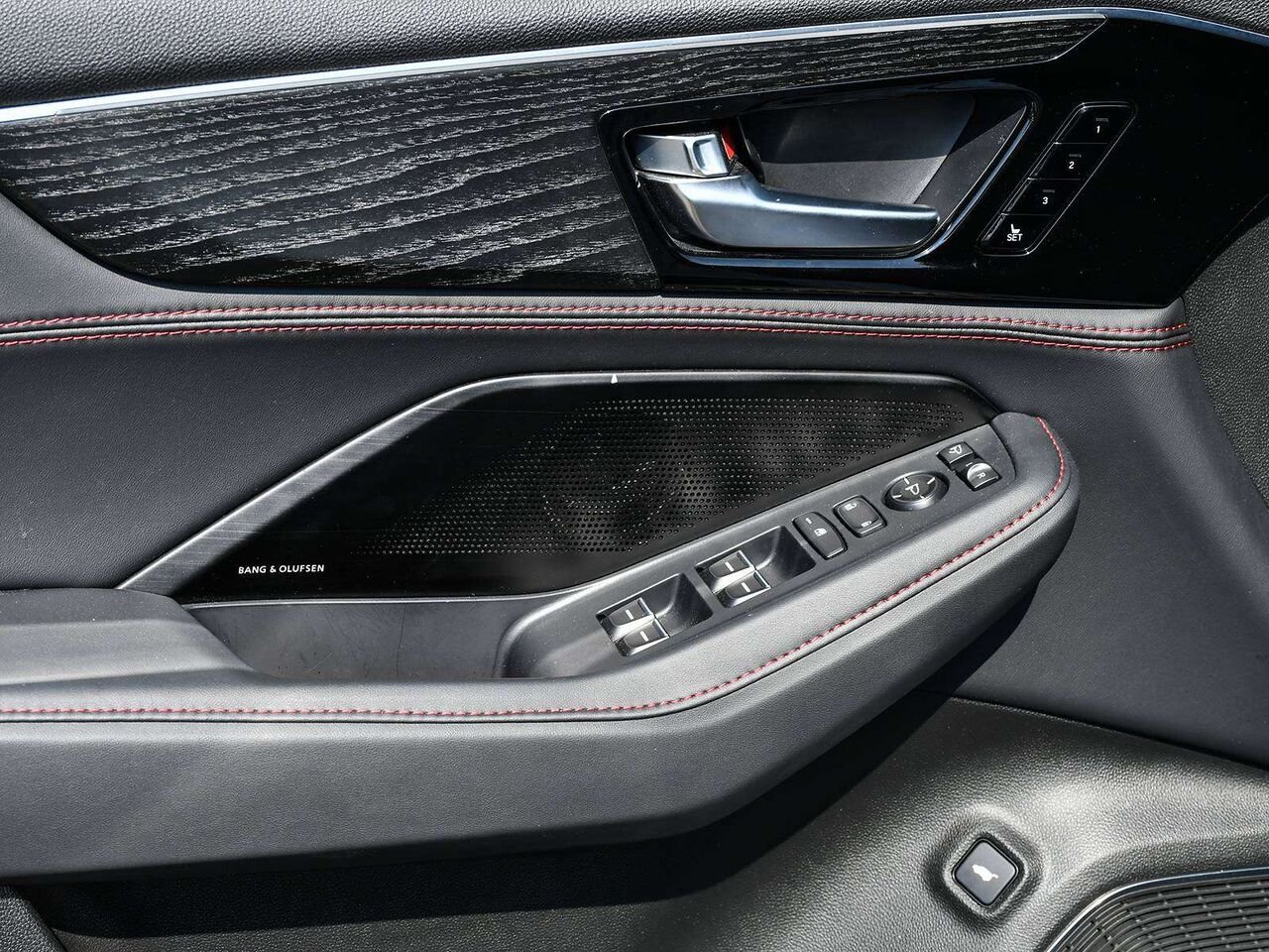 2026 Acura MDX Type-S Ultra White Etobicoke - photo #12