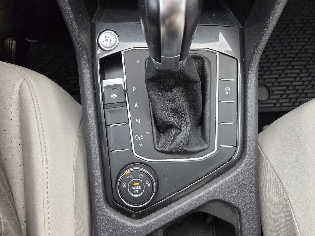 VOLKSWAGEN TIGUAN 2019 Noir Mont-Laurier - photo #19