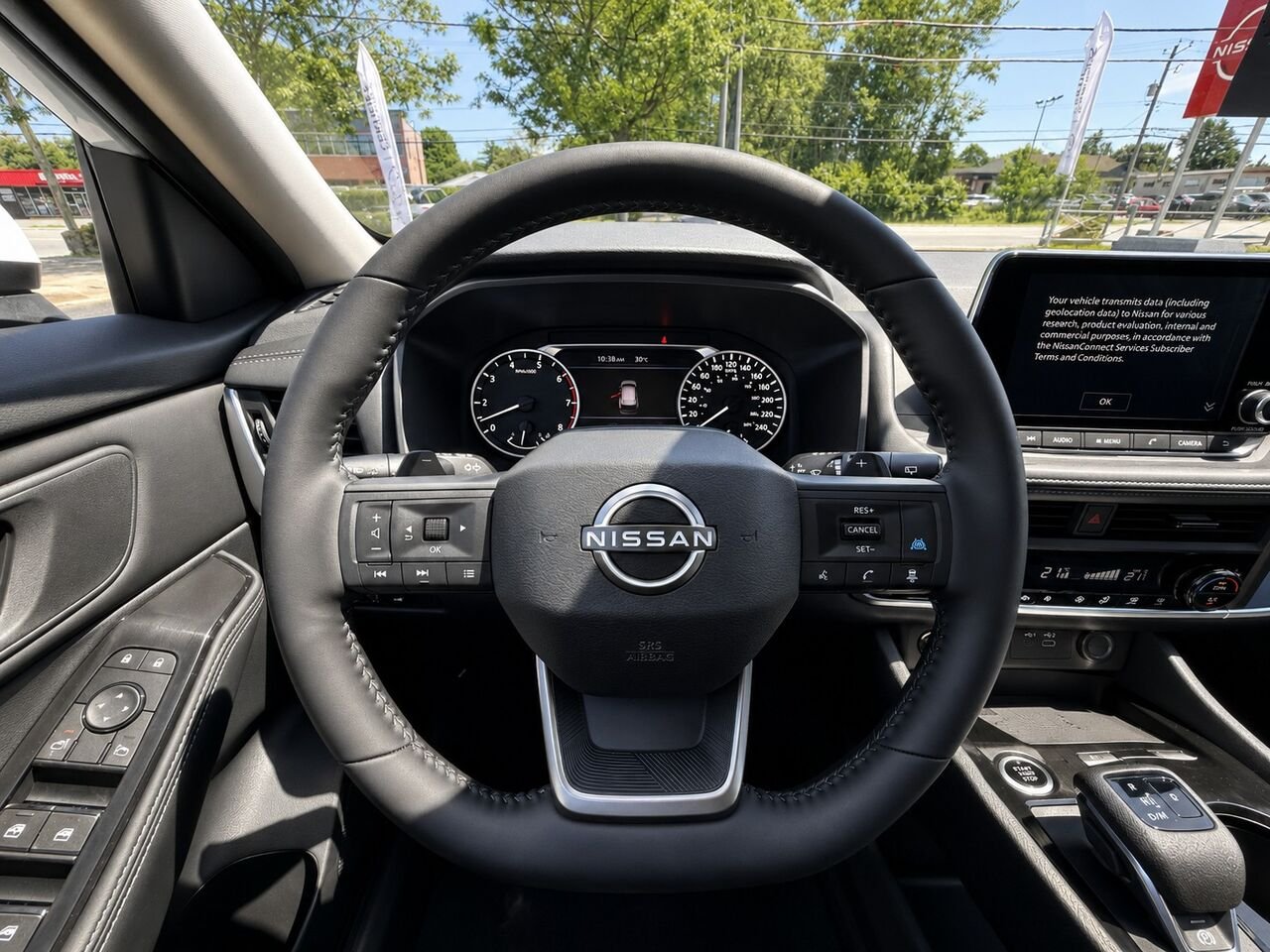 2026 NISSAN Rogue ROGUE SV TOIT OUVRANT Everest White Tricoat Pearl Châteauguay - photo #14