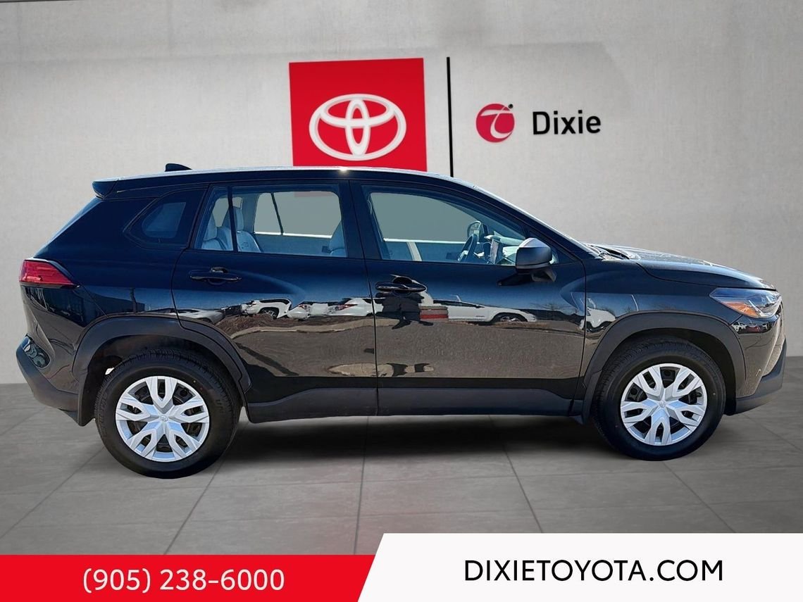 2024 Toyota Corolla Cross Heated Seats, Bluetooth Jet Black Mica Mississauga - photo #2