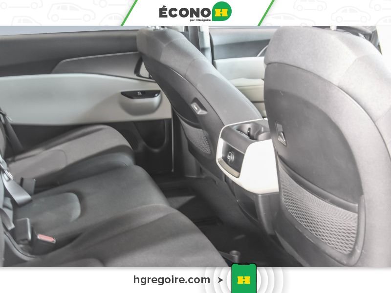 2022 Kia Carnival White Saint-Eustache - photo #19