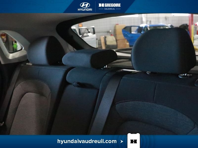 2023 Hyundai Kona Grey Laval - photo #18