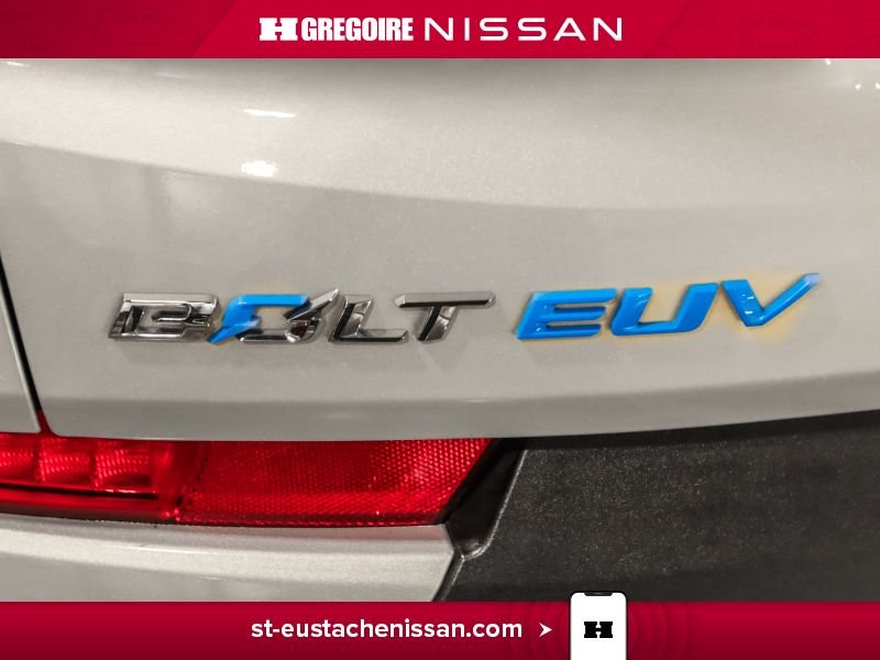 2022 Chevrolet Bolt EUV Grey Laval - photo #13