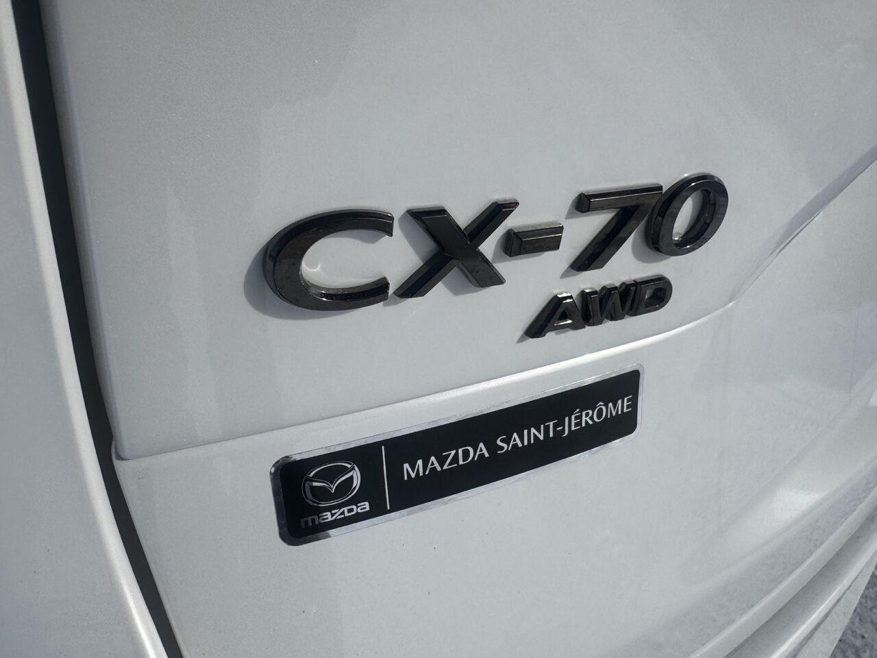 MAZDA CX-70 hybride rechargeable Signature TI 2026 Blanc rhodium métallisé Saint-Jérôme - photo #9