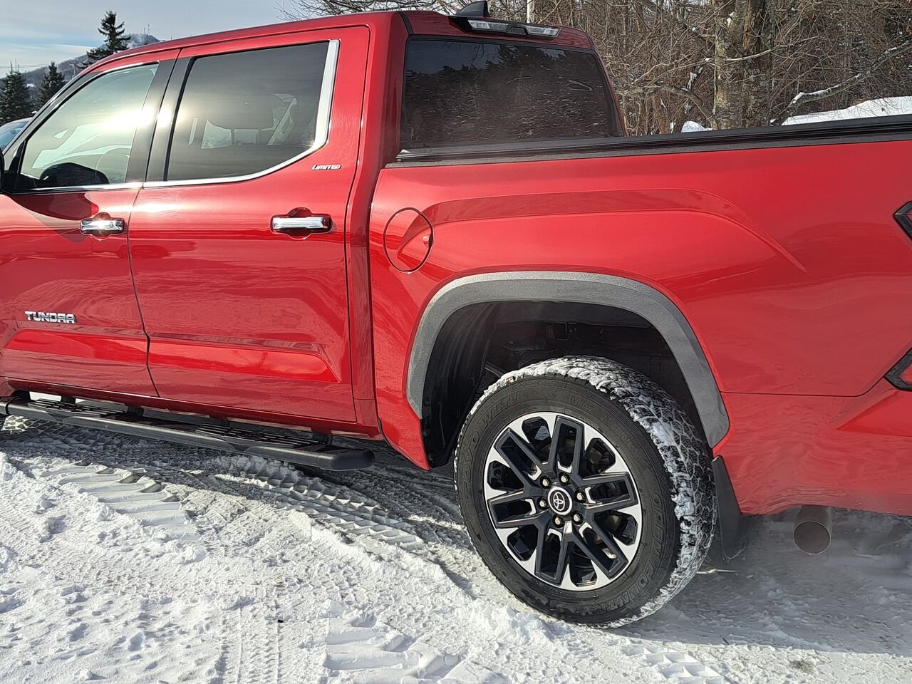 Toyota Tundra Limited CrewMax 4x4 2023 Rouge supersonique Lac-Etchemin - photo #2