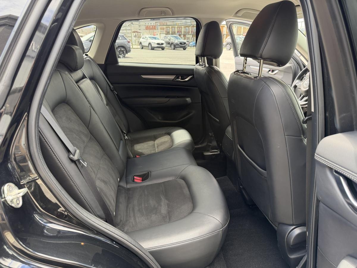 2023 Mazda CX-5 Black Lac Mégantic - photo #12