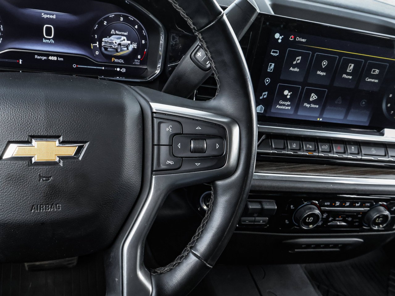 2024 Chevrolet Silverado 2500HD 4WD Crew Cab 159 LT Grey Sherwood Park - photo #23