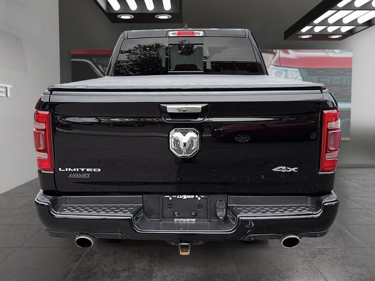 2022 RAM 1500 LIMITED Black Saint-Hyacinthe - photo #2