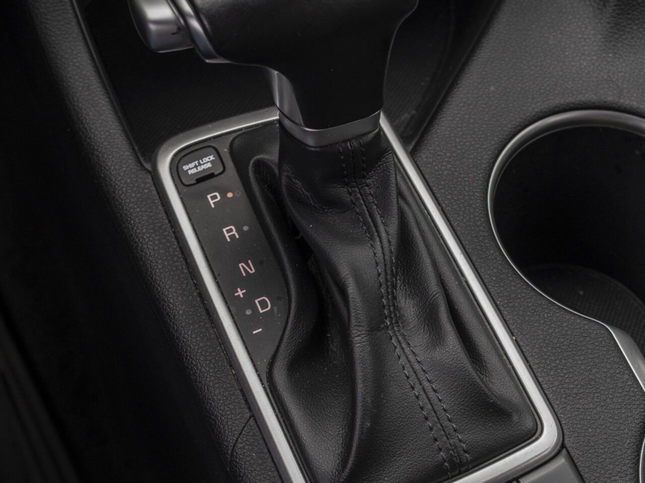 Kia Sportage 2019 Blanc Gatineau - photo #16