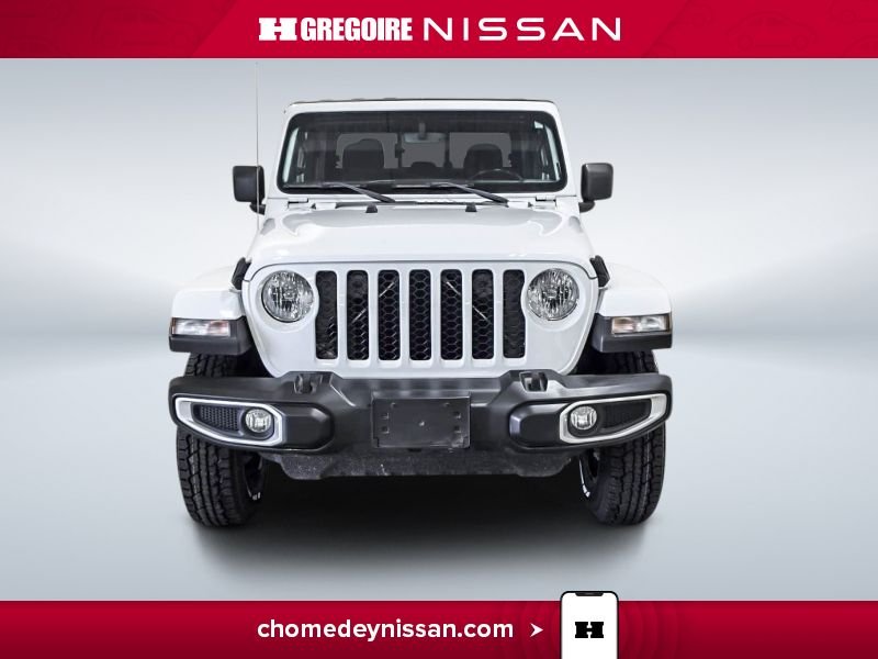 2022 Jeep Gladiator White Laval - photo #1