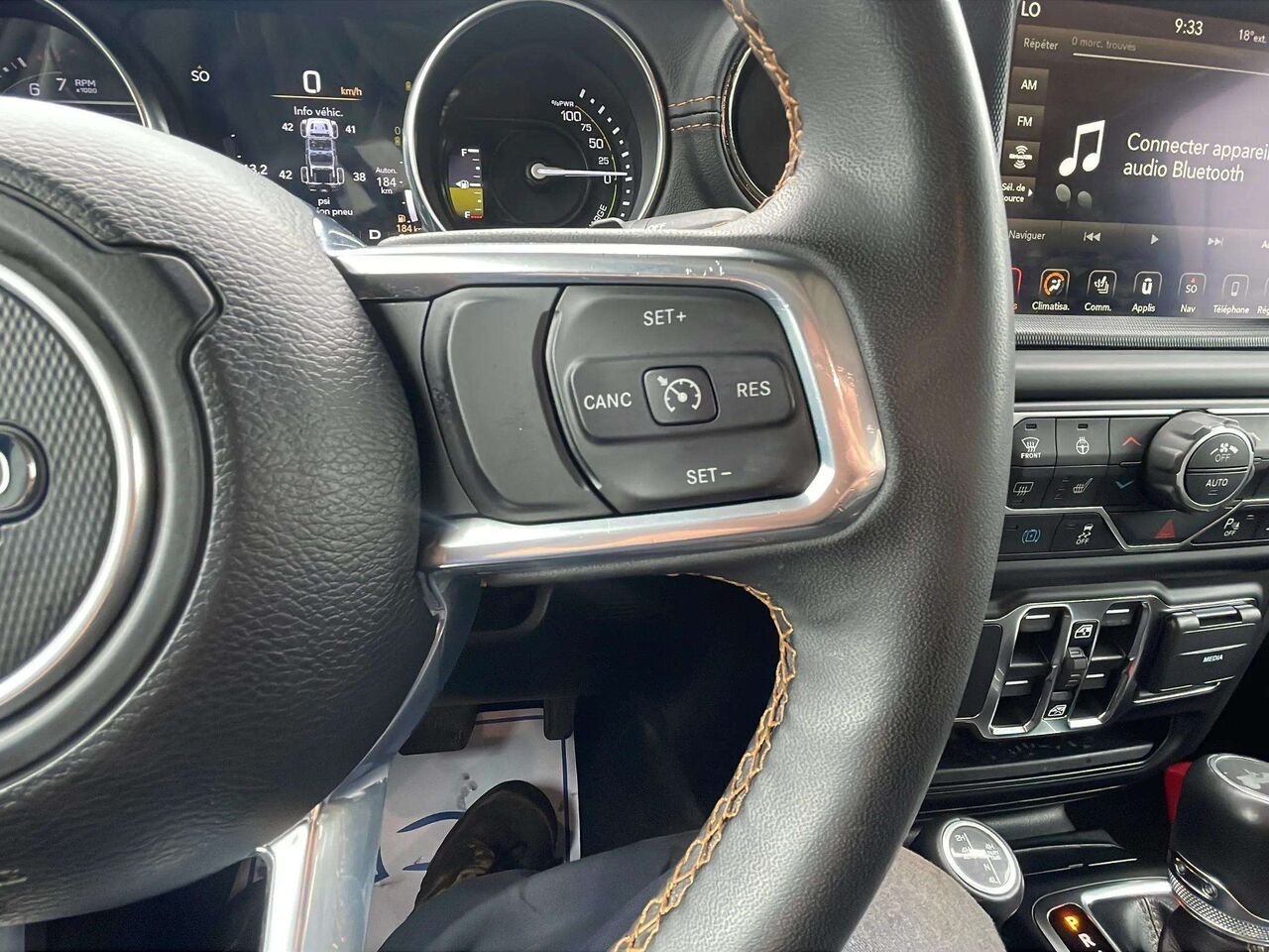 2023 Jeep Wrangler Black Gatineau - photo #12
