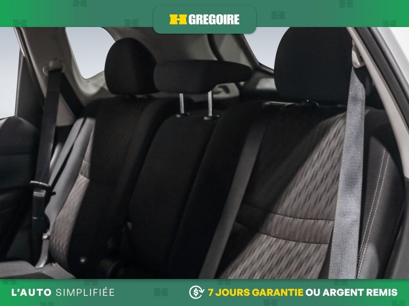 2020 Nissan Rogue White Laval - photo #22