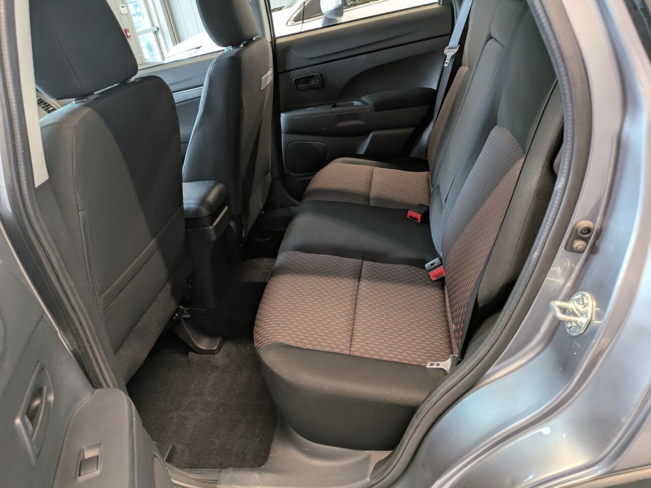 2018 Mitsubishi RVR Grey Gatineau - photo #13