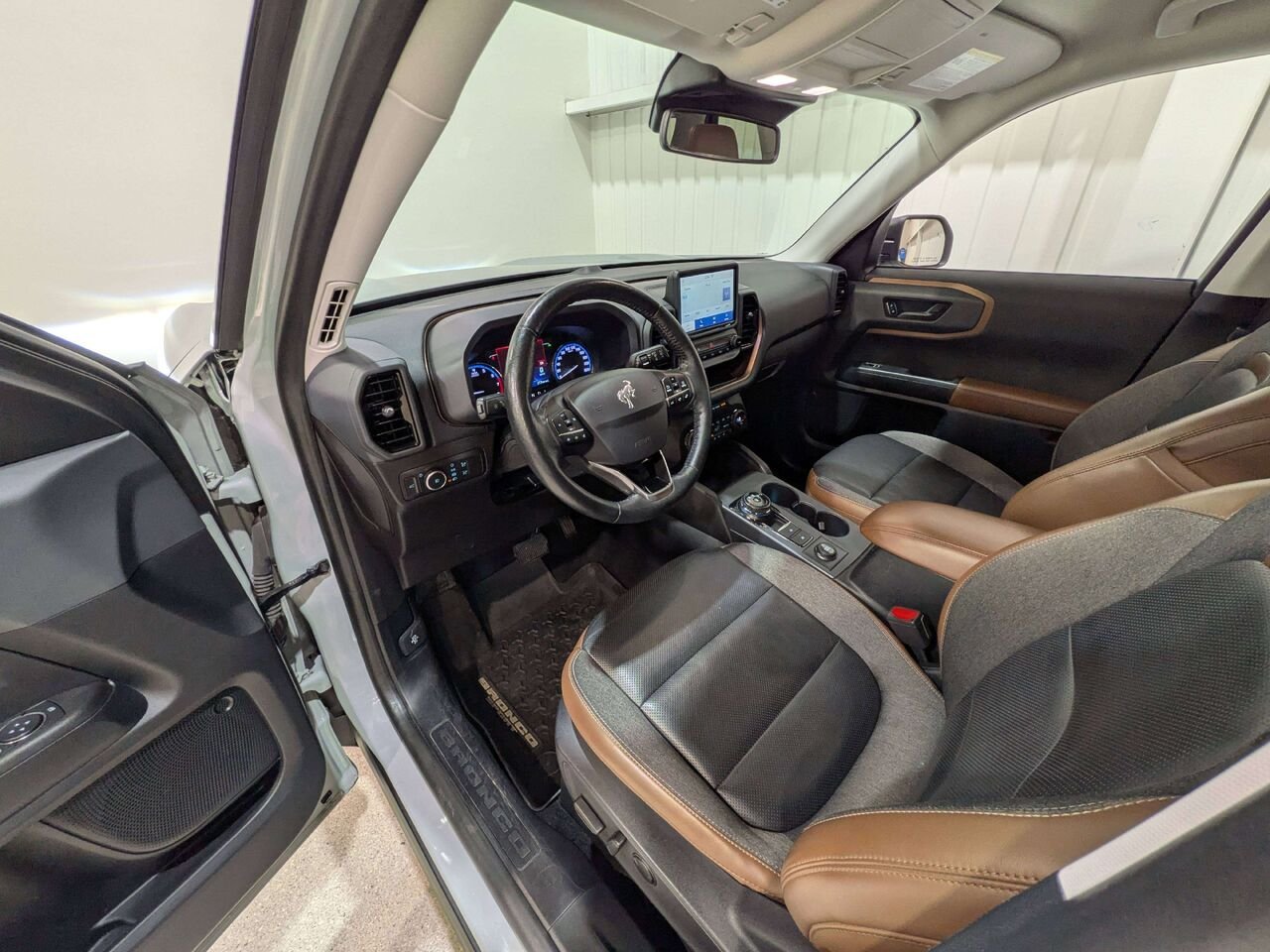 2021 Ford Bronco Sport Outer Banks 4x4 Grey Val-David - photo #9