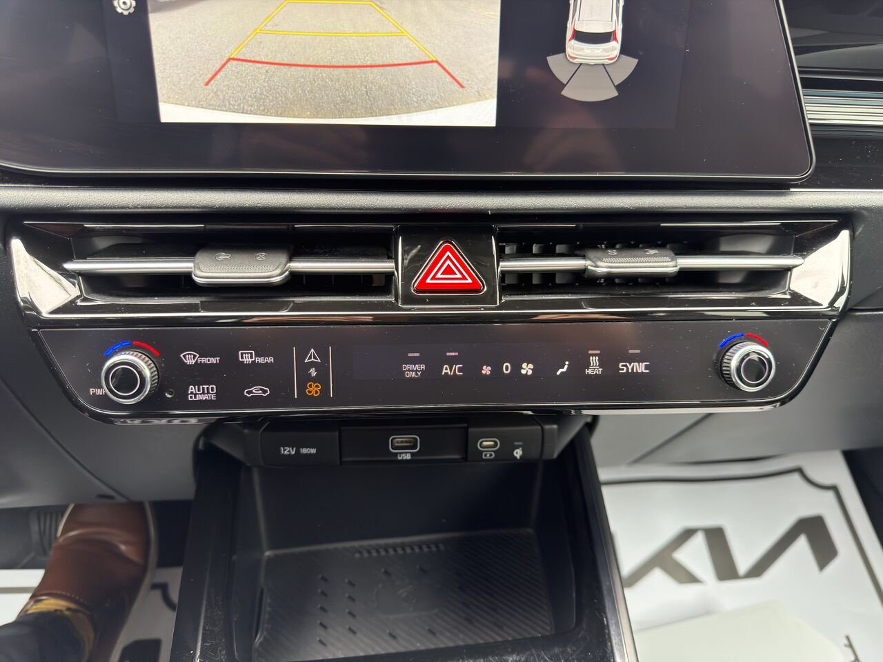 Kia Niro EV 2024 Blanc Thetford Mines - photo #26