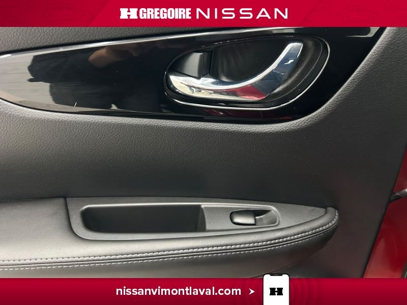 Nissan Qashqai 2023 Rouge Laval - photo #18