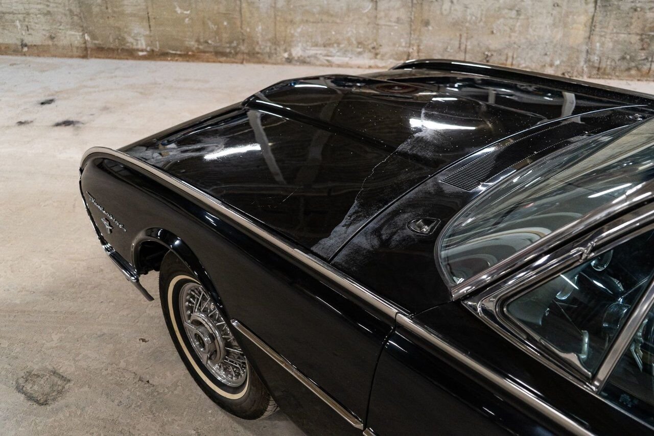 Ford Thunderbird **PRICE IN USD** Roadster project car Extremely rare 1962 Noir Montréal - photo #44