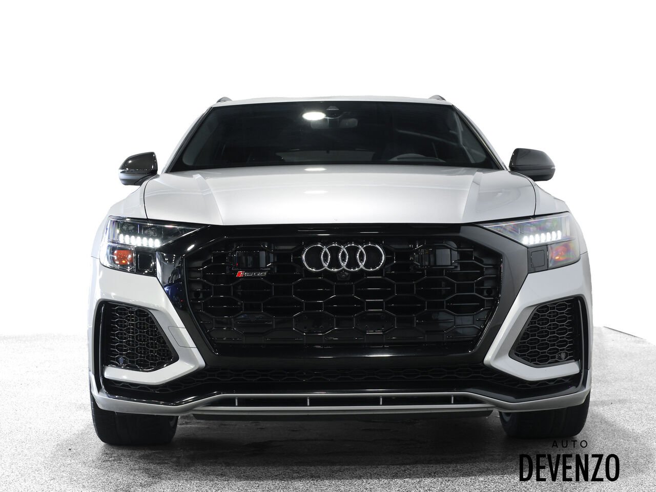 2022 Audi RS Q8 Silver Saint-Eustache - photo #6