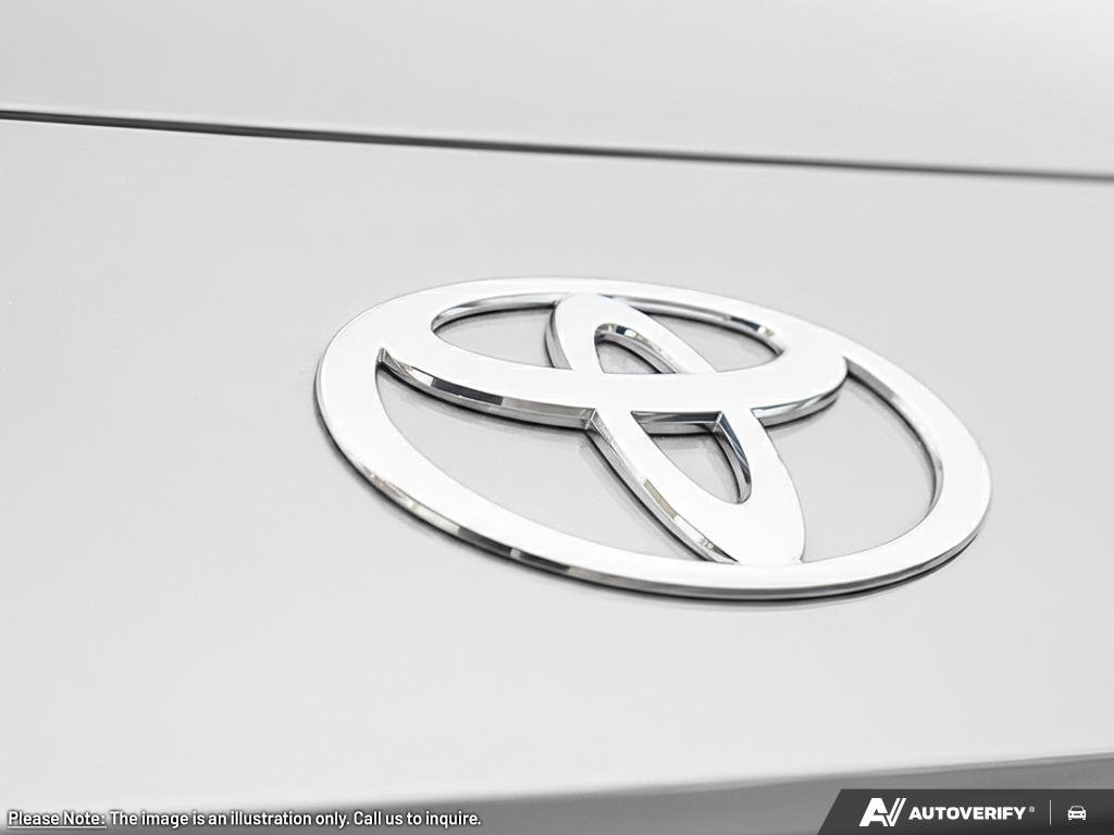 2026 Toyota Crown Signia 2602400 | Limited Oxygen White w/Black Roof Edmonton - photo #6