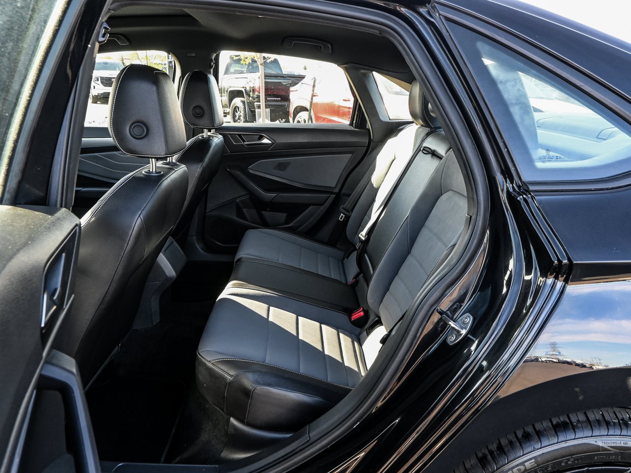 2025 Volkswagen Jetta Comfortline Auto Black Sherwood Park - photo #31