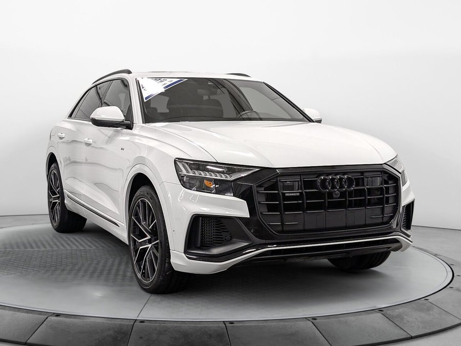 Audi Q8 3.0 TFSI Quattro S-line Black Optic Roues 22 Pouce 2022 Blanc