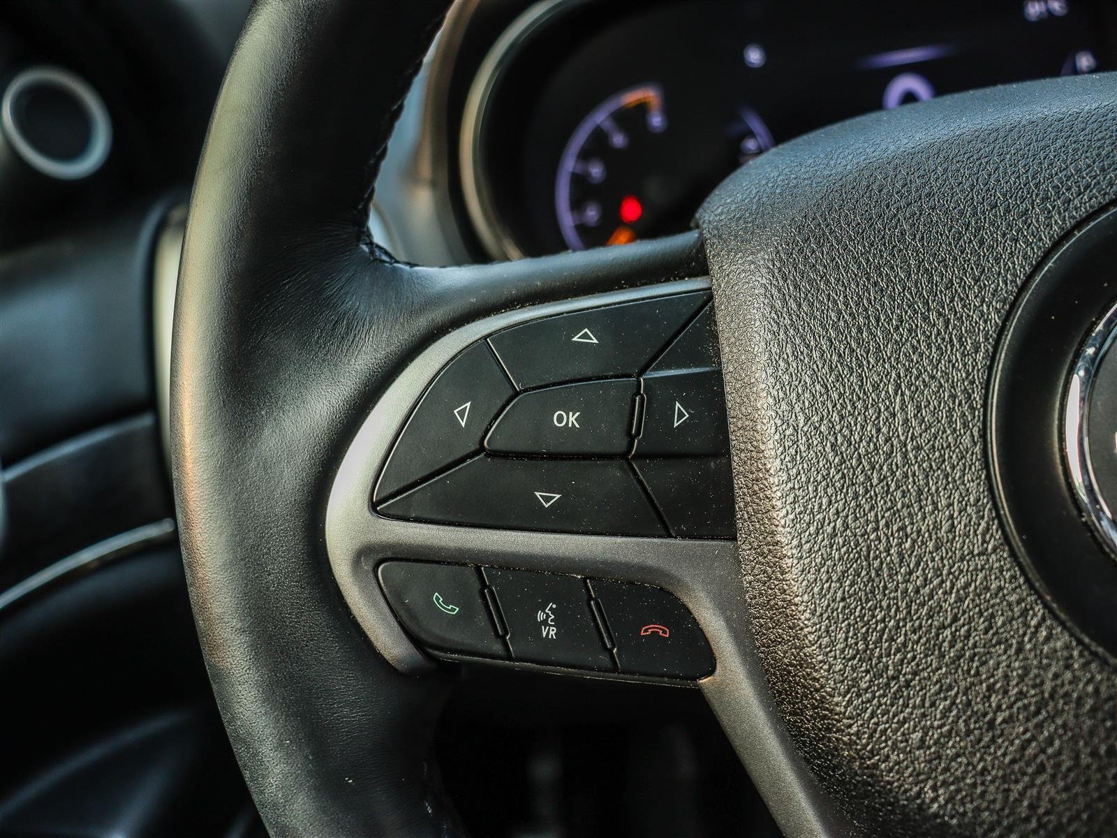 2018 Jeep Grand Cherokee Overland Ottawa & Gatineau - photo #25