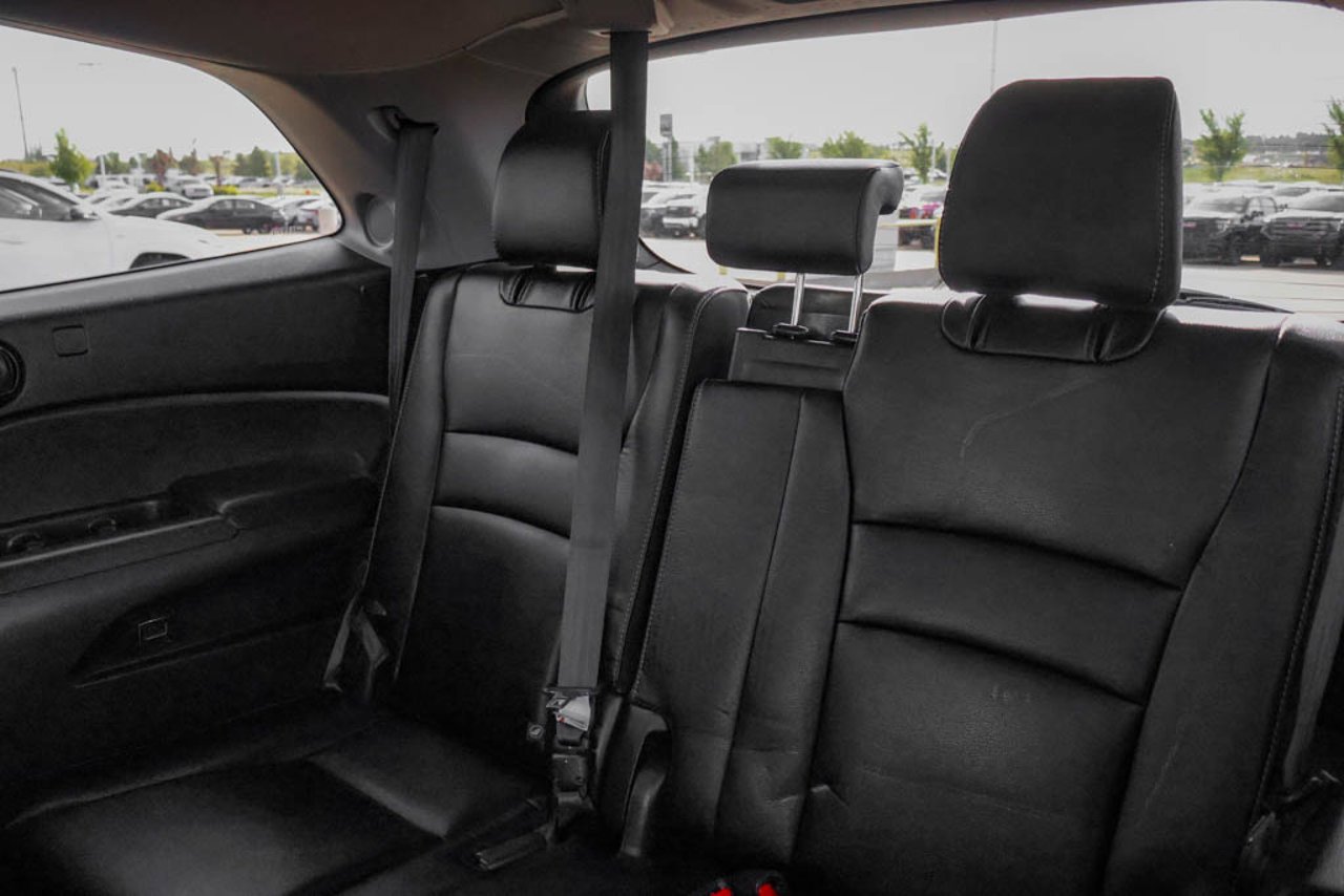 2022 Honda Pilot Touring 7-Passenger AWD Grey Sherwood Park - photo #32