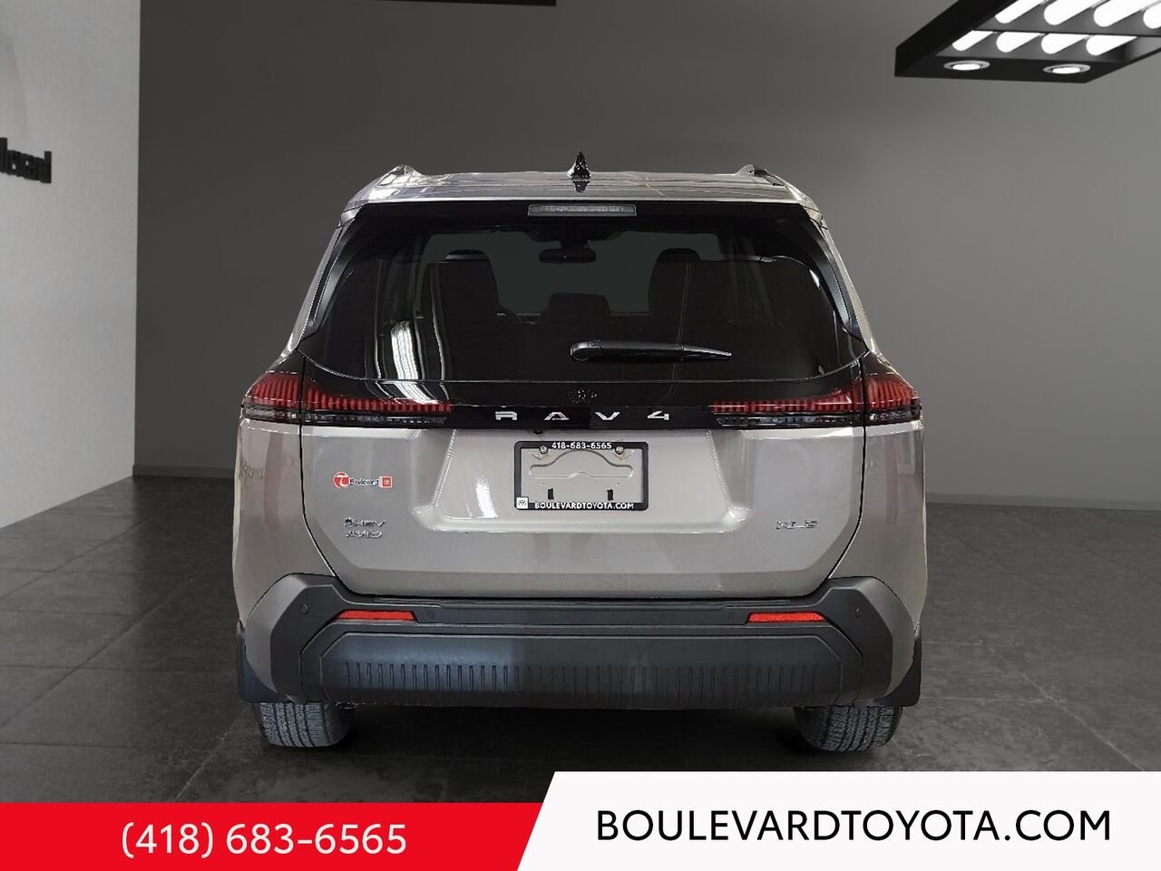 2026 Toyota RAV4 531879-12 | XLE, AWD Brown Québec - photo #4
