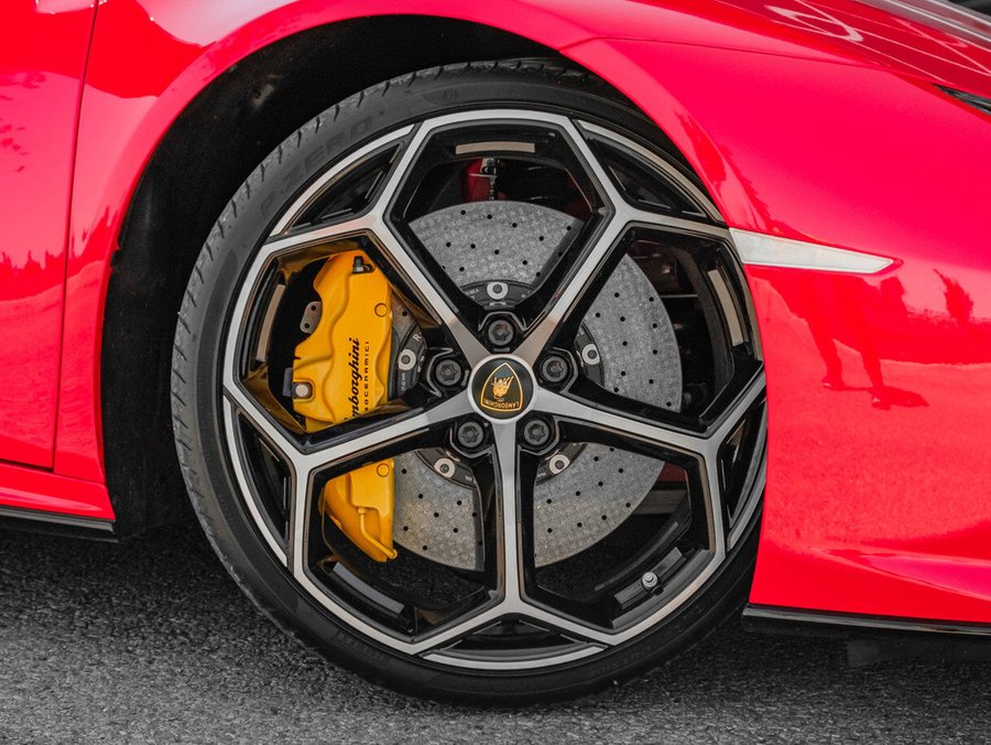 2020 Lamborghini Huracan 2020 Red