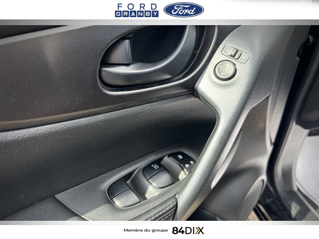 2020 Nissan Qashqai Black Granby - photo #25