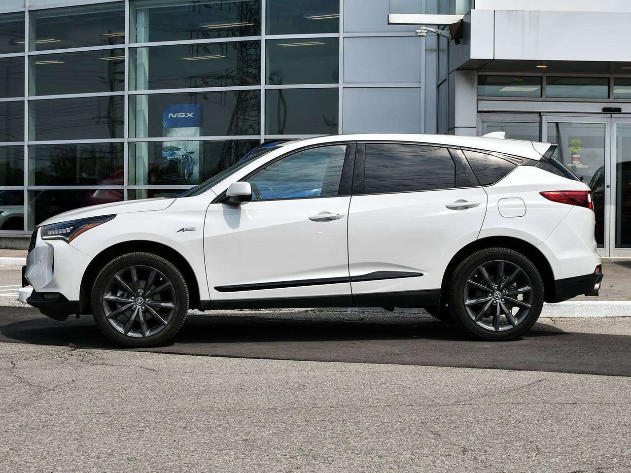 2025 Acura RDX A-Spec - ACURA CERTIFIED White Etobicoke - photo #4