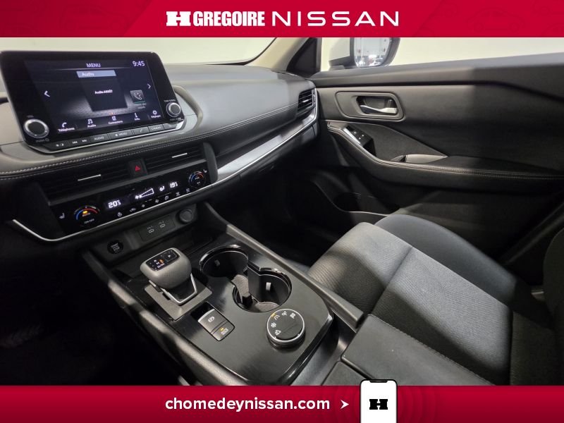 2025 Nissan Rogue White Laval - photo #24