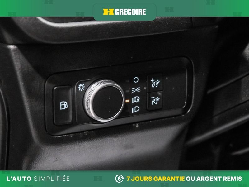 2021 Ford Escape Black Blainville - photo #16